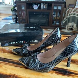 New York & Company Black Plaid Knot-Detail Pointed-Toe Pumps